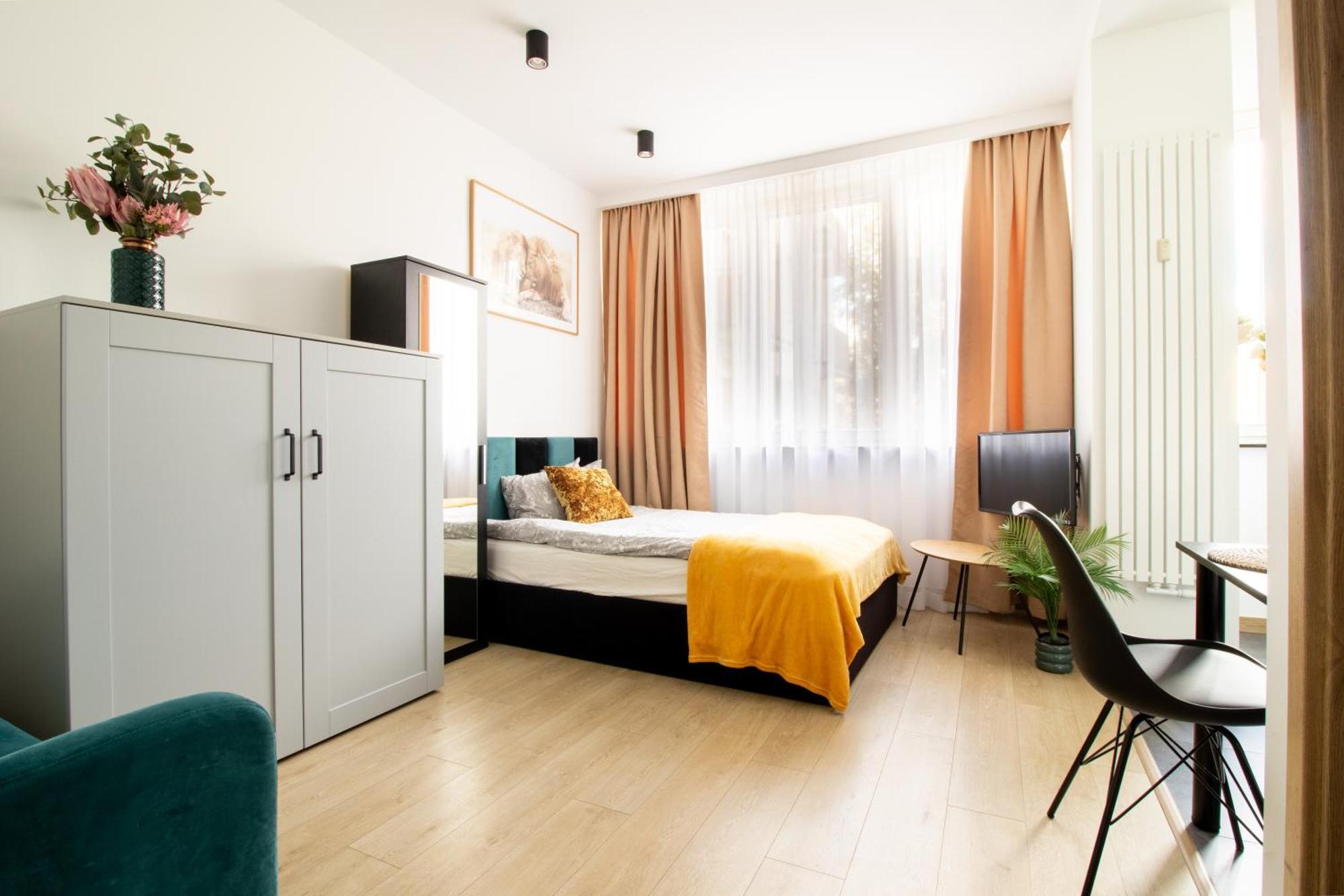 Piotrapartments - Big City Life Apartments In Central Warszawa Esterno foto