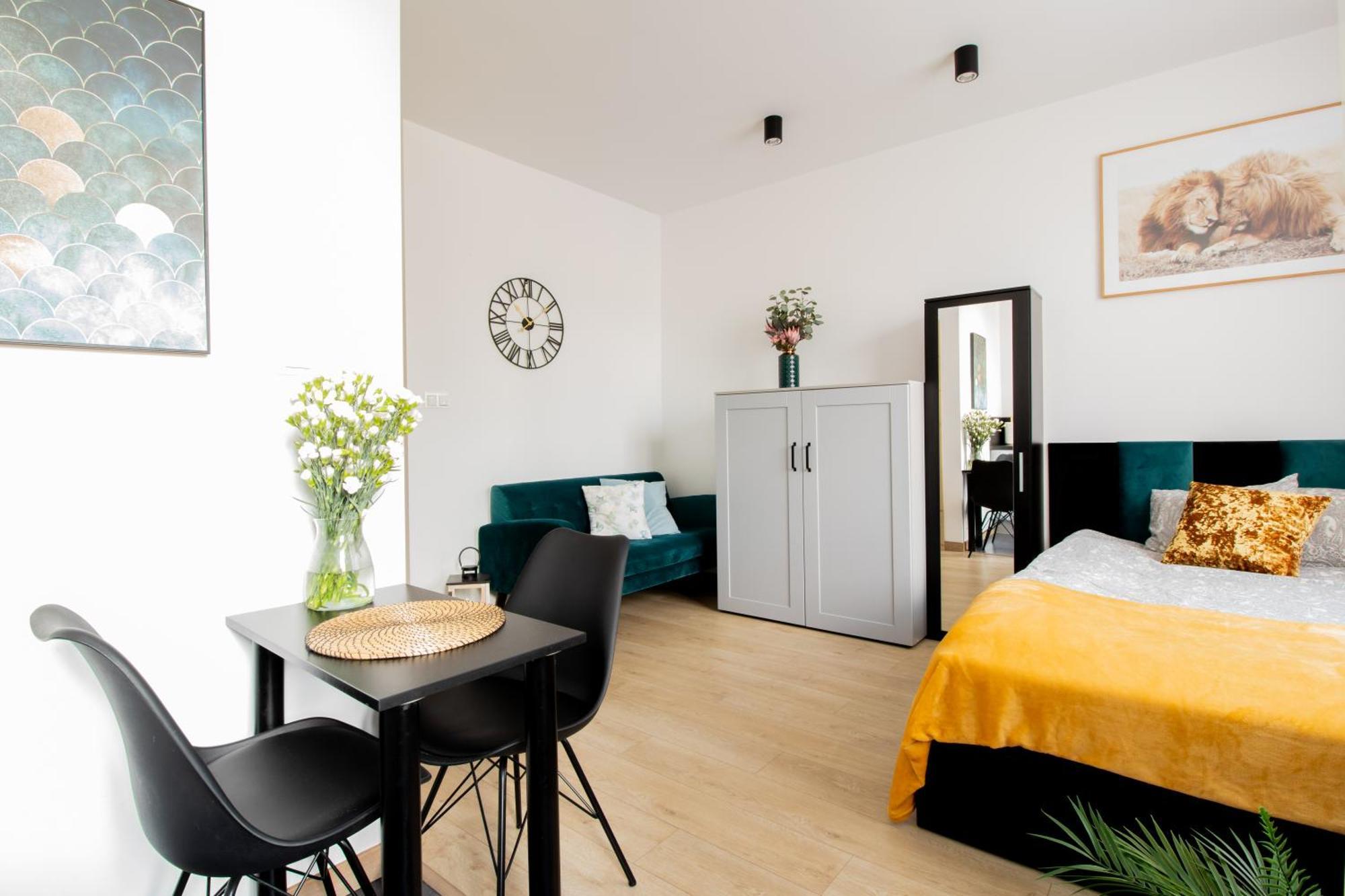 Piotrapartments - Big City Life Apartments In Central Warszawa Esterno foto